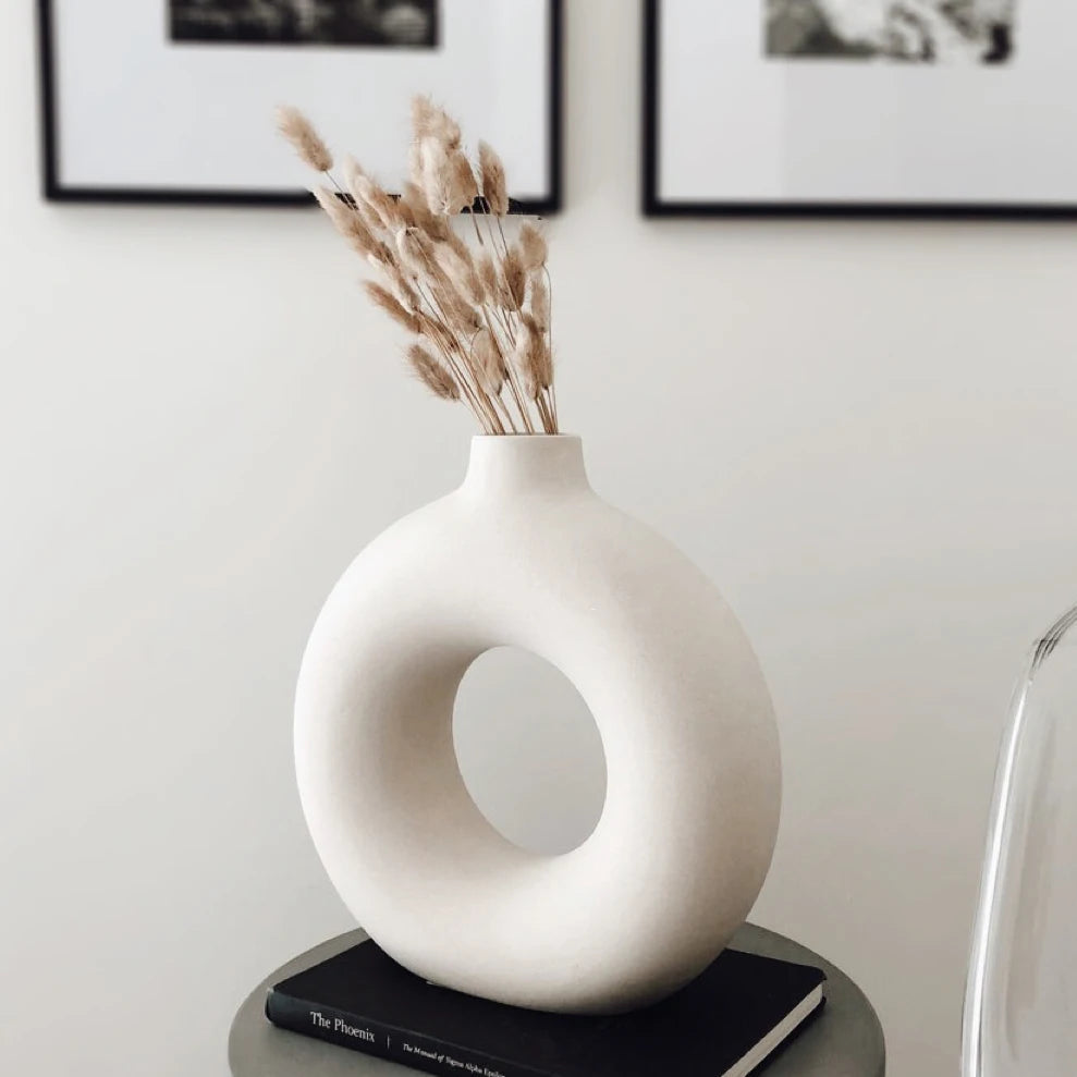 Scandinavian-Inspired Circular Vase - Beige 3